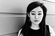 디어리스(Dearis) | "신앙인과 비신앙인 균열 넘고싶었다"…권오경의 '인센디어리스'