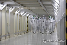 삼성디스플레이 아산캠퍼스 방문한 이재용 회장