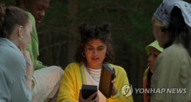 삼성전자, 'Join the flip side' 시즌 2 글로벌 캠페인 영상 공개