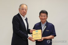 류진 회장, 경영자문 우수기업 방문