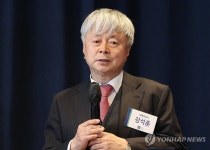 변호사이무훈법률사무소 | 인사말하는 강석훈 대표변호사