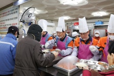 (주)현대그린푸드 현대제철 인천점(제2식당) | 장보기·배식봉사…포스코 포항제철소·협력사 지역상생 활동