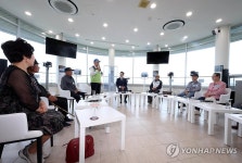 이재명 대통령, 강화평화전망대 찾아 실향민 위로