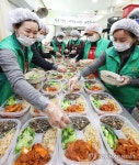 사랑 가득 담아 만든 반찬
