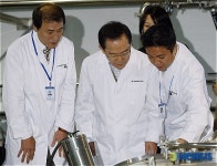 우정산삼무역 | 昌, 산삼배양 벤처기업 방문