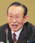 김만규태권도장3관 | 인사말하는 엄운규 국기원 원장