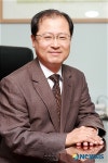 브이앤에스마케팅 | KT, 영국국적 M&A 전문가·화장품 마케팅통 영입