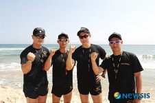 해군교육사령부 공수학부식당 | 목숨 걸고 피서객 구한 해군 특전사들 '화재'