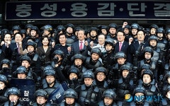 한나라당 서울경찰청 기동본부 방문