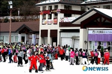 씨유평창스키하우스정문점 | 춥지만 스키장은 북적