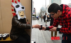 예술사진관 자판기 | 인간자판기 된 홍대 예술가
