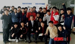 (주)배명금속시화공장 | 춘천 폴리텍대학, 대한민국 표면처리명장 1호 배명직 특강