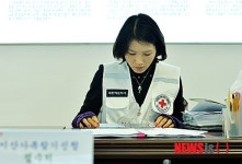 상봉역맞이방 종합편의점 | 적십자사 “설맞이 이산가족상봉 남측 방문단 80여 명”