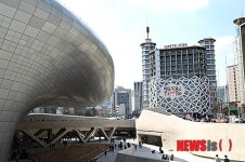 태영코스매틱롯데피트인 | 롯데피트인, 동대문DDP 효과 뚜렷…10일간 방문객 35% '껑충'