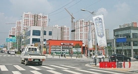 오식도동 산단민원센터 앞 | 충북혁신도시 "사람 많으니 민원도 많네"