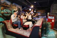 콩 VR 테마파크, 강남역점·서면점 동시 오픈