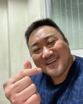 예빛나눔 | 마동석, 주먹→손하트…"기분 좋은 상태"