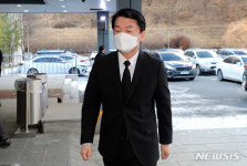 삼성웰스토리단국대천안병원장례 | 천안 단국대병원 장례식장 들어서는 안철수 후보