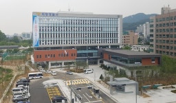 의왕경찰서, 친척 살해 혐의 60대 6개월 만에 구속