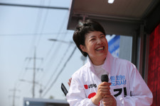 마임양주덕정바다지사 | 밝은 표정의 김은혜 국민의힘 경기도지사 후보