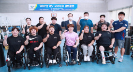 장애인 역도 국가대표들과 한 컷