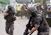 국군복지단 772통신대대 | 통신시설 지키는 장병들