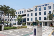슈르야채가게 | 야채가게 현금도둑, 옷차림 바뀌면 못 잡을줄 알았지만…