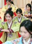 CU 동서대 학생회관 | 전통문화 체험하는 중국 학생들
