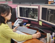 셈스하이테크엔지니어링 | 네일아티스트에서 엔지니어로…청년 신산업 취업 돕는 '하이테크과정'