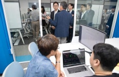 유조이 이노베이션(주) | 배경훈 장관, 이노베이션아카데미 방문