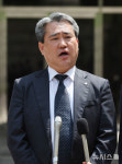 1심 선고공판 결과 관련 입장 밝히는 송진호 변호사