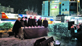아사코 포천송우 | 포천 송우교회 ‘성탄불빛축제’ 불 밝혔다