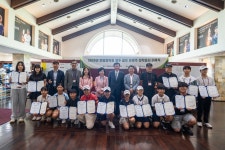 골프앤리조트오앤엠 | ‘신들의 정원’사이프러스 골프앤리조트, 제주 골프 꿈나무들에게 장학금+무료 라운드권 전달
