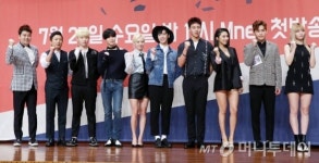 '힛 더 스테이지' 아이돌 춤신들의 '댄스배틀'···자존심 대결