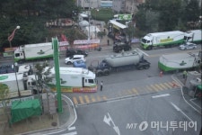 풀무원, 10개월만에 화물차주 파업종료…반등 계기 찾을까?