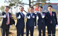 에코프로비엠 제1공장 준공..이차전지 양극소재 연 3만톤 생산