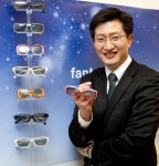 前영화감독 3D안경 개발… 6개월 만에 ‘4억’ 매출