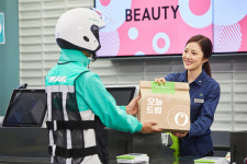 영종합화장품 | CJ 올리브영 화장품 배송 `오늘드림` 코로나서 빛났다
