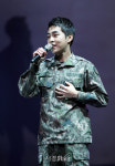 시우민, 뮤지컬 무대서 노래 (귀환 프레스콜)