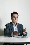 도태구여의도합동법률사무소 | “산업 움직임 제때 따라가야 도태 안하죠"