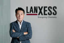 도태구여의도합동법률사무소 | “산업 움직임 제때 따라가야 도태 안하죠"