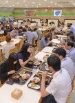 비케이테크 구내식당 | 북적이는 구내식당
