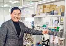 이기덕 한국주택가구협동조합 이사장 "국내 최대 시험설비로 붙박이 가구 단체표준 인증"