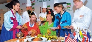 현오전통식품 | 전통식품명인의 손맛, 글로벌 입맛 사로잡는다