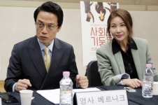 결말은 본공연에서…대본으로 미리 만나는 연극·뮤지컬‘낭독공연’인기