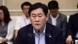 최경환, “임금피크제는 제로섬 게임 아닌 경제선순환의 마중물”