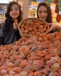 뽕잎마을연화갤러리/톳과뽕만두찐빵 | 가을에 건조한 곶감 드세요~