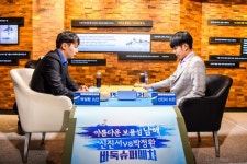 국도슈퍼마겟 | 신진서 9단, 남해 슈퍼매치 7번기 5국도 박정환 9단에 승리…5전전승