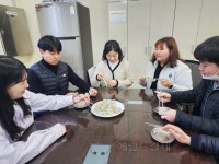 (주)산해진미푸드 경인지사 | 울릉도 산채 부지갱이로 만든 왕만두 맛보세요…상표등록 기술이전 준비