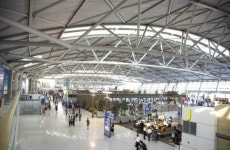 비알던킨도너츠T1인천공항키오스크 | 인천공항·면세업계, T1 임대료 갈등봉합